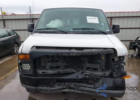 2014 Ford Econoline E250 Van z USA, uszkodzony, nr VIN 1FTNS2EWXEDA01133